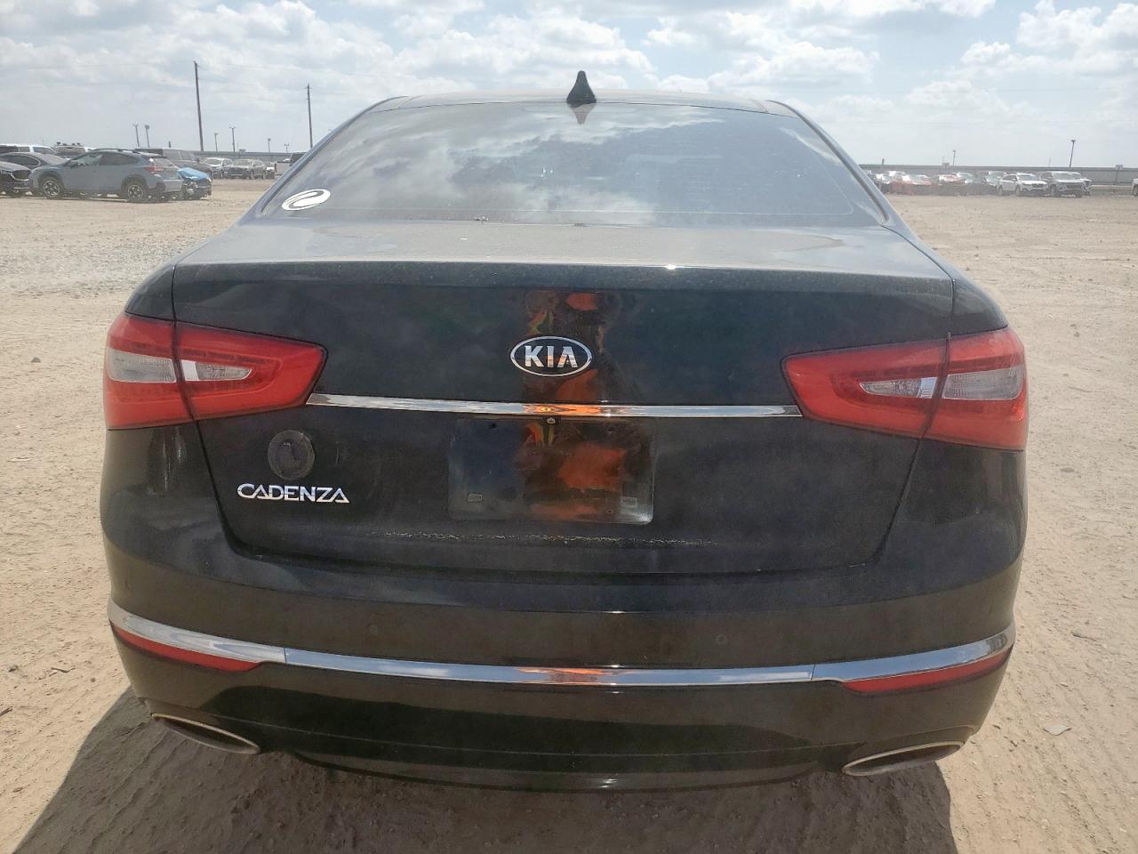 KIA CADENZA PREMIUM