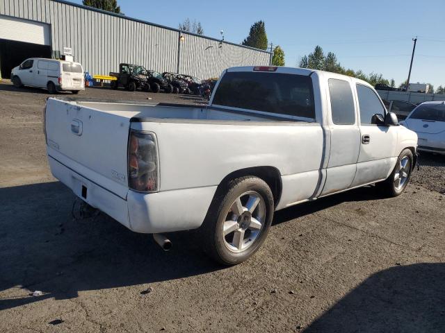 GMC NEW SIERRA 2005 white  gas 1GTEC19T15Z340924 photo #4