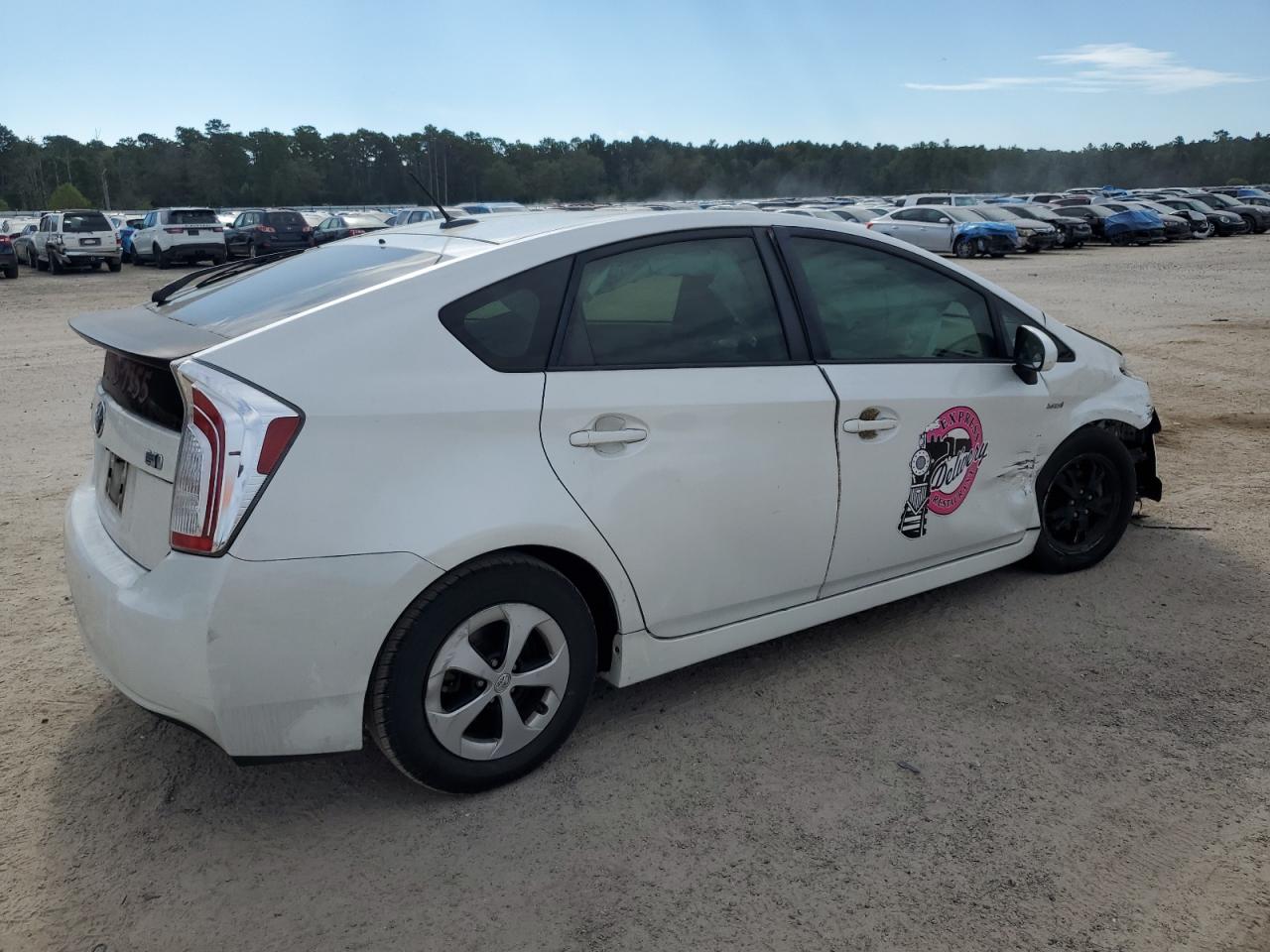 TOYOTA PRIUS