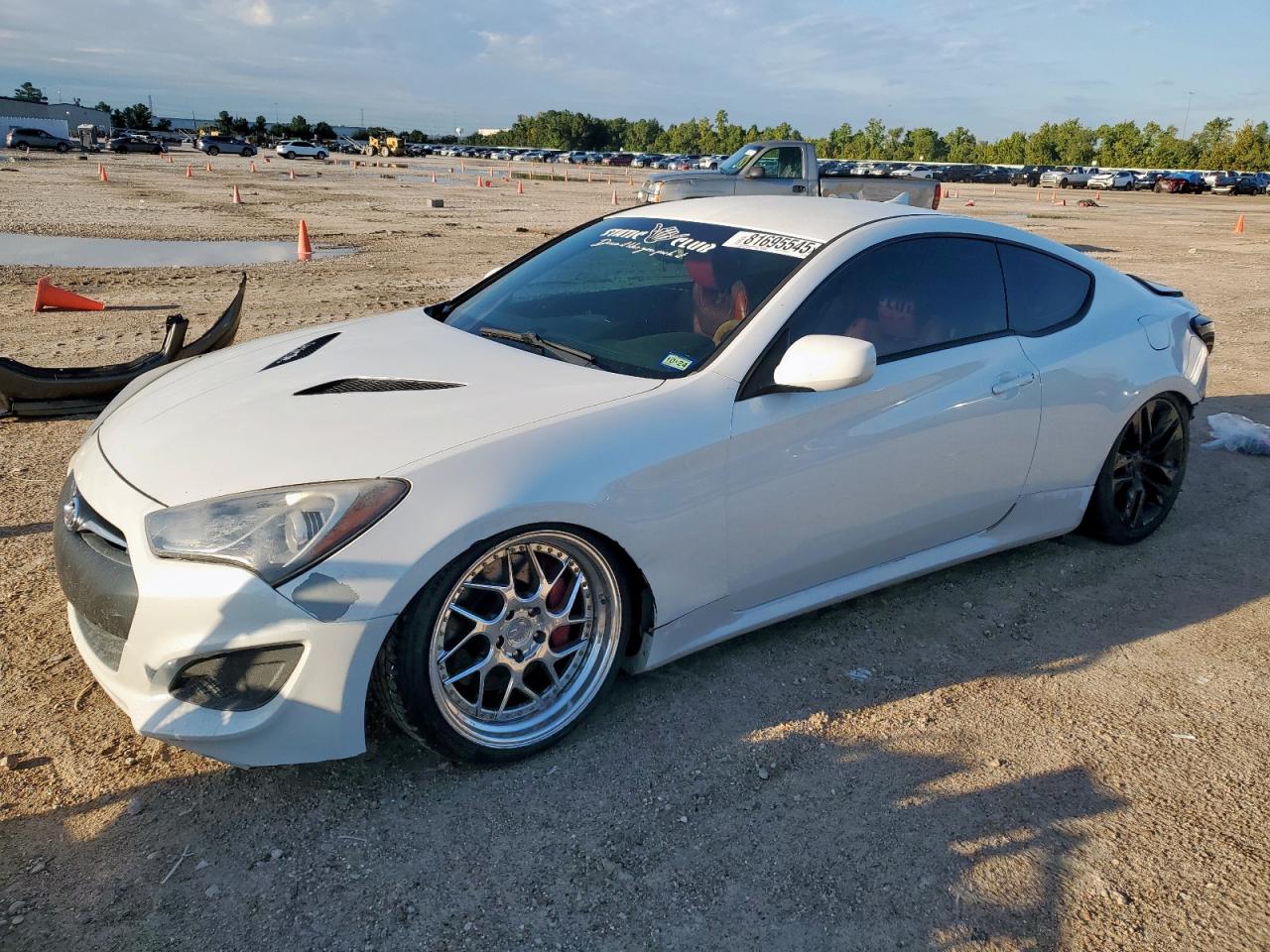 HYUNDAI GENESIS 2.0T