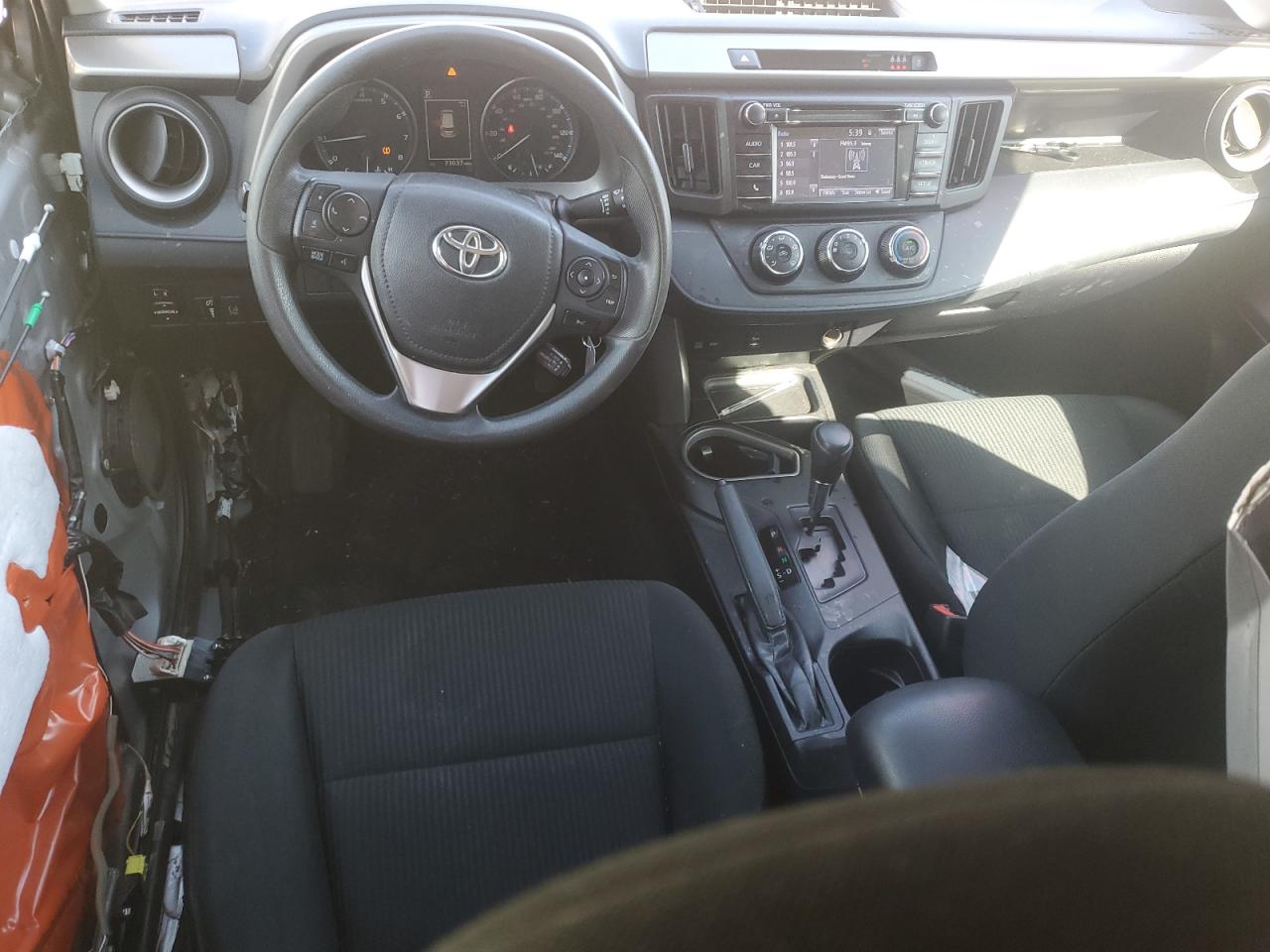 TOYOTA RAV4 LE