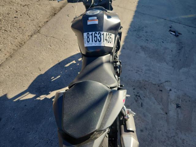 2025 HONDA CB750 A - JH2RH2402SK002112