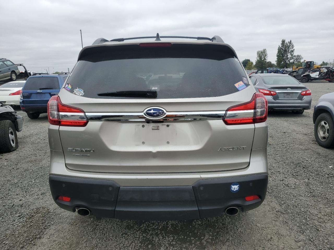 SUBARU ASCENT PREMIUM