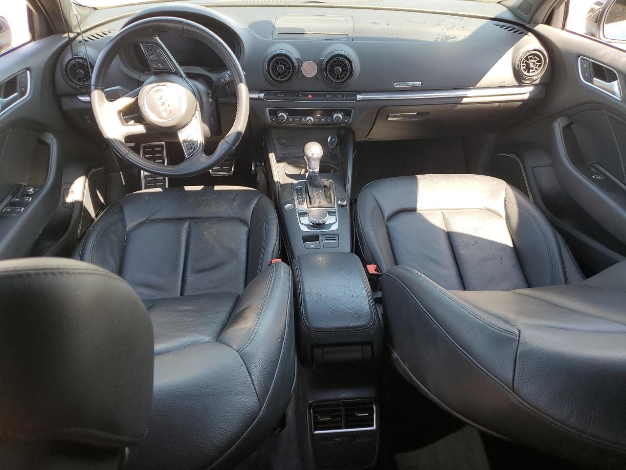 AUDI A3 PREMIUM PLUS