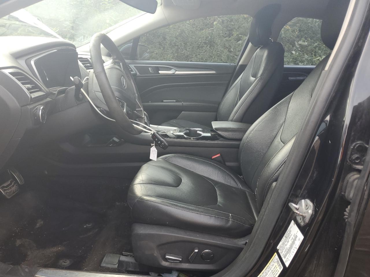 FORD FUSION TITANIUM