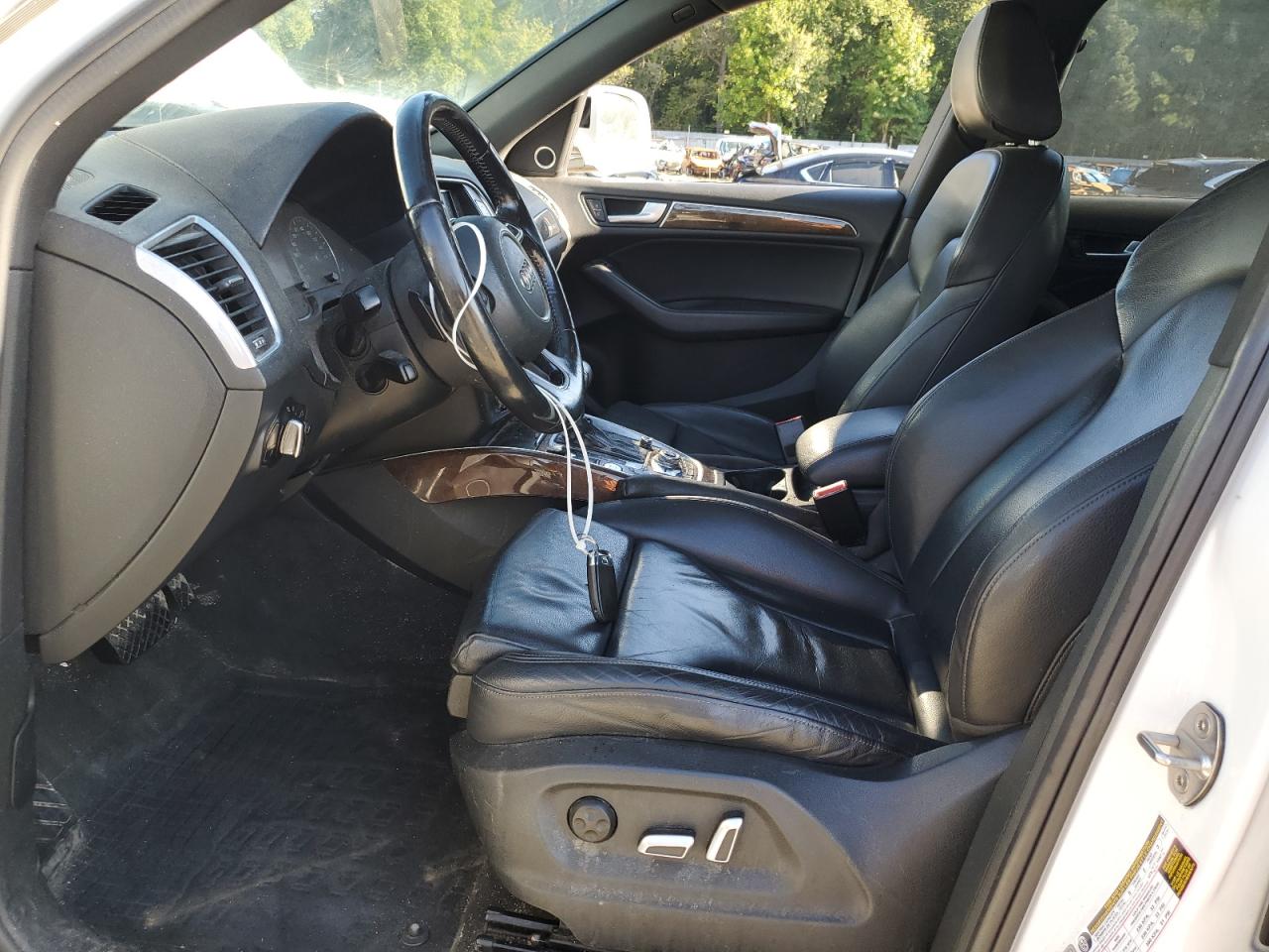 AUDI Q5 PREMIUM PLUS S-LINE