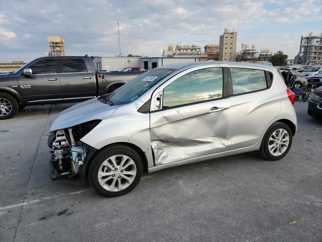CHEVROLET SPARK 1LT