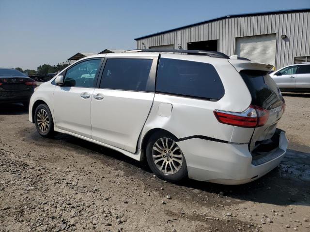 2019 TOYOTA SIENNA XLE 5TDYZ3DCXKS985258