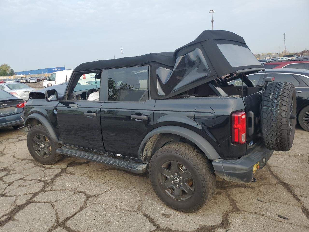 FORD BRONCO BLACK DIAMOND