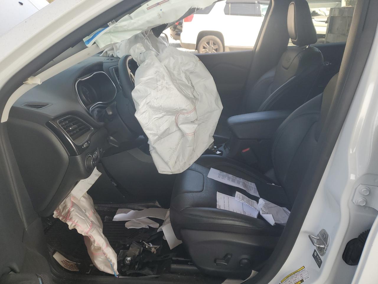 JEEP CHEROKEE ALTITUDE LUX