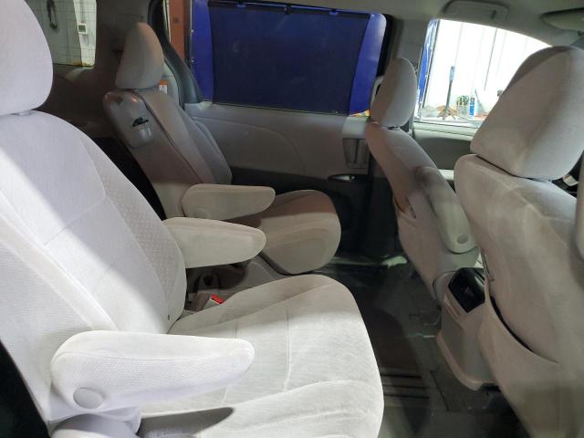 2017 TOYOTA SIENNA LE 5TDKZ3DCXHS898958