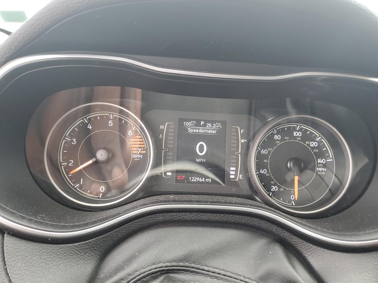 JEEP GRAND CHEROKEE LATITUDE PLUS