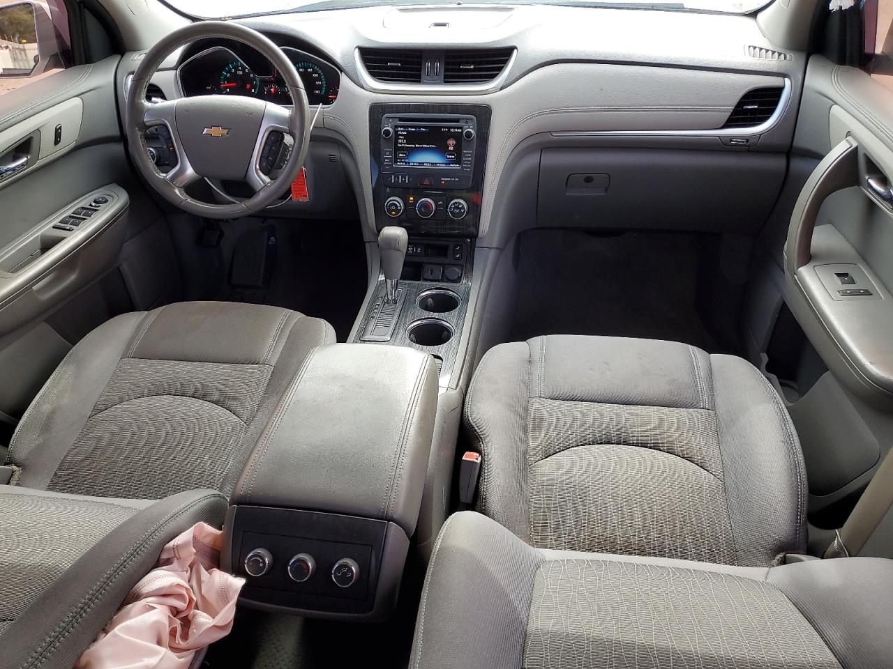 CHEVROLET TRAVERSE LT