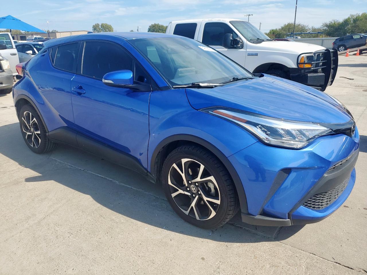 TOYOTA C-HR XLE