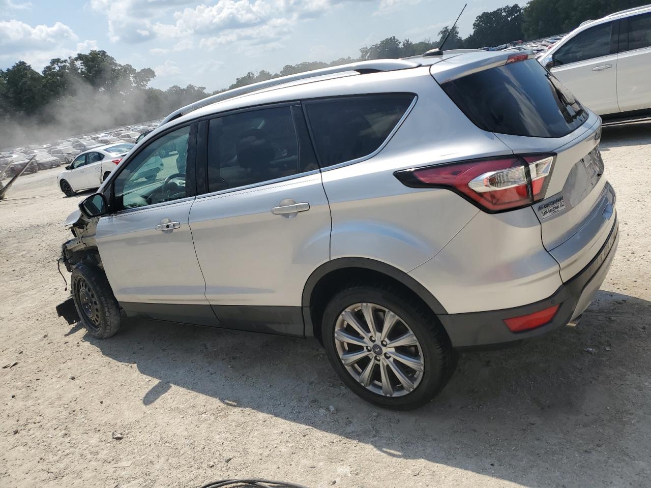 FORD ESCAPE TITANIUM