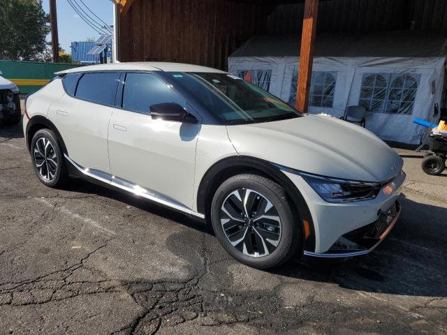 2022 KIA EV6 LIGHT - KNDC34LA2N5080959