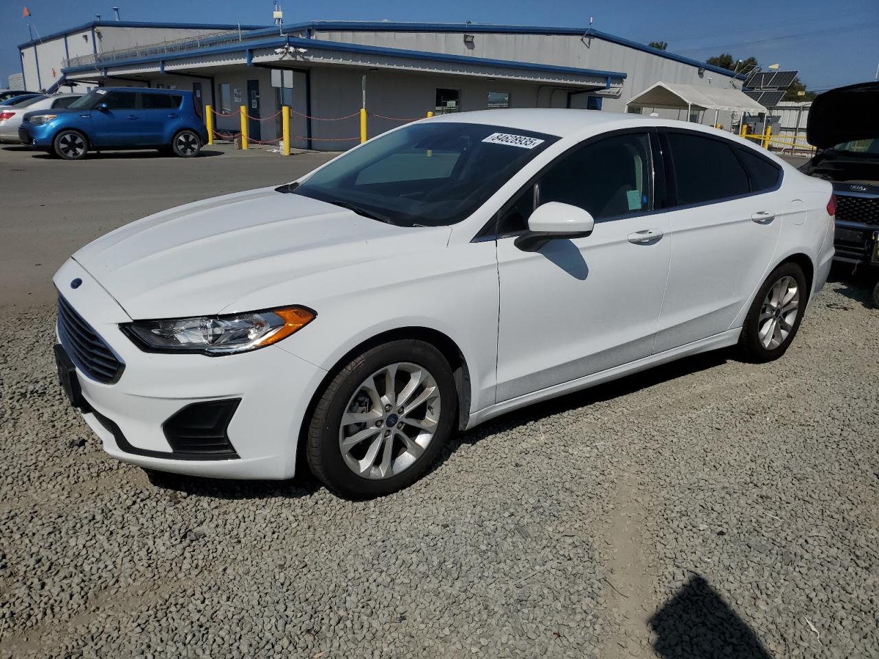 FORD FUSION SE