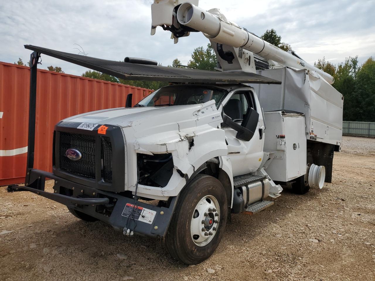 FORD F-750 SUPER DUTY