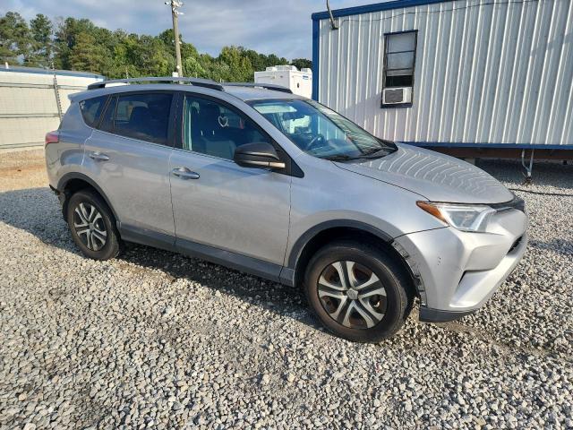 2018 TOYOTA RAV4 LE 2T3ZFREV9JW487551