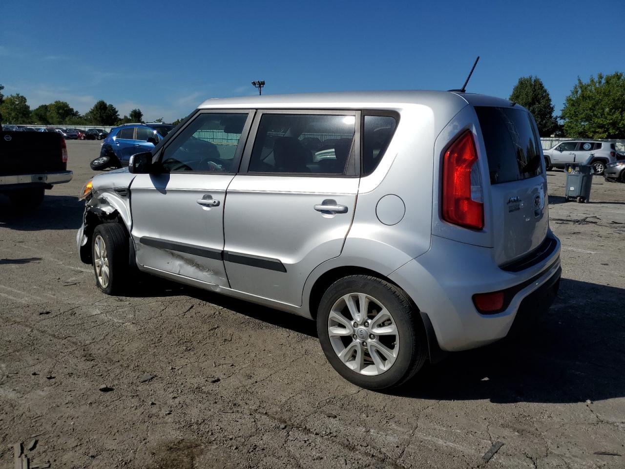 KIA SOUL +