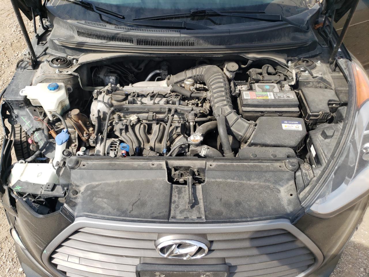 HYUNDAI VELOSTER TURBO