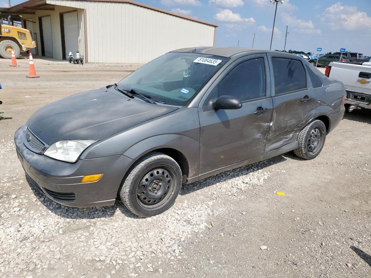 Lot #3261420512 2005 FORD FOCUS ZX4