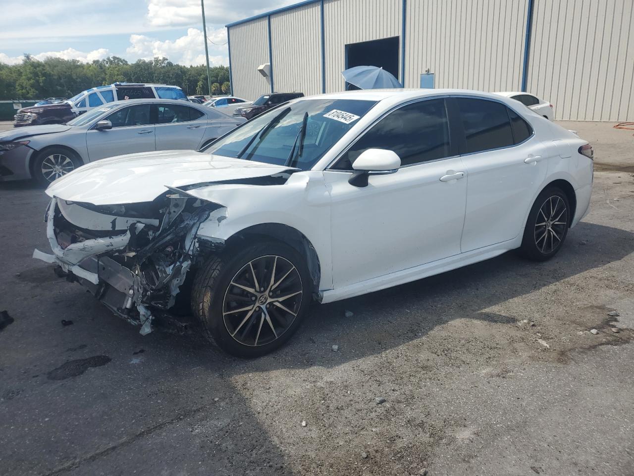 TOYOTA CAMRY SE NIGHT SHADE