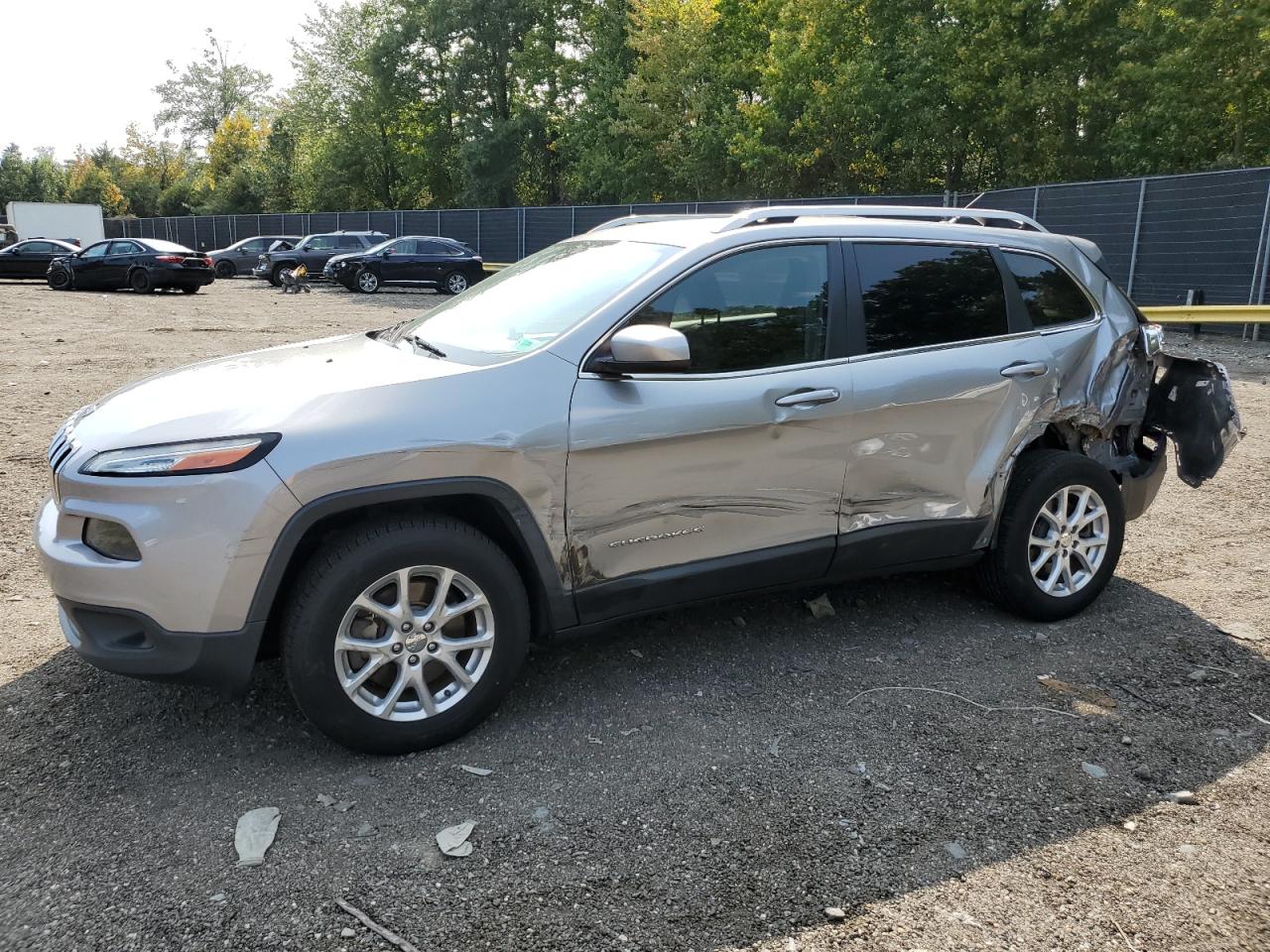 JEEP GRAND CHEROKEE LATITUDE