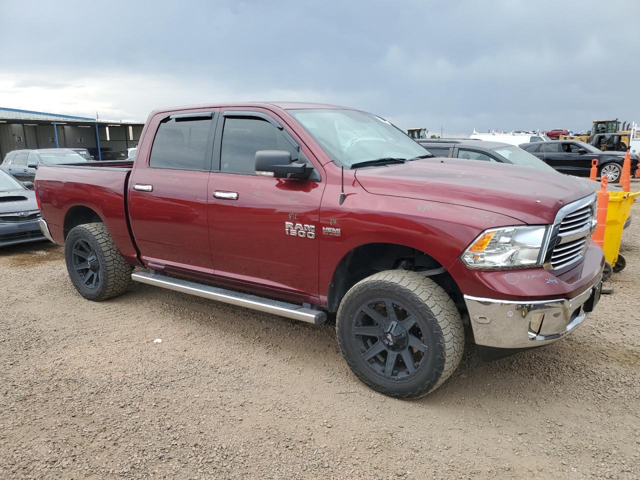 RAM 1500 SLT