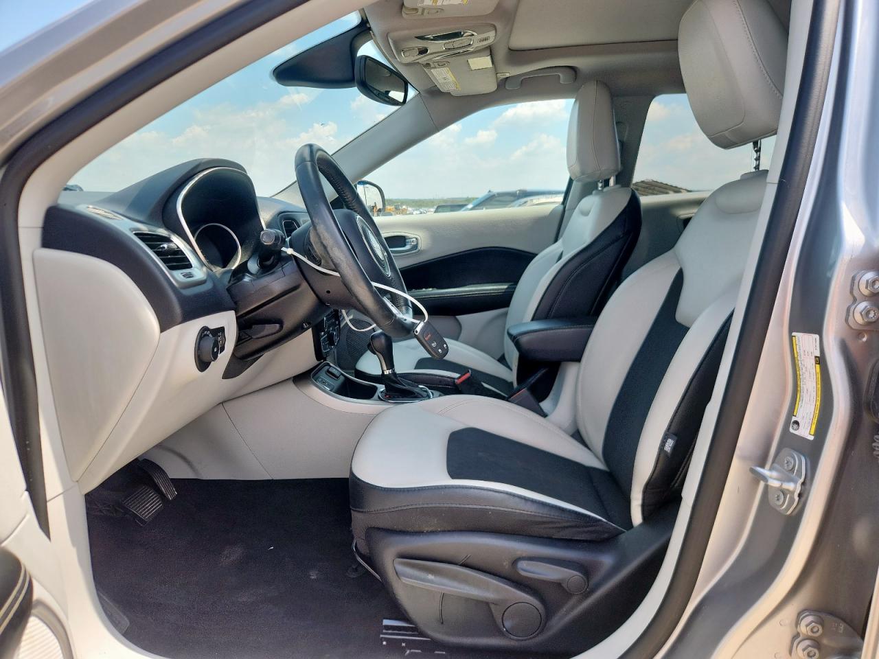 JEEP COMPASS LATITUDE