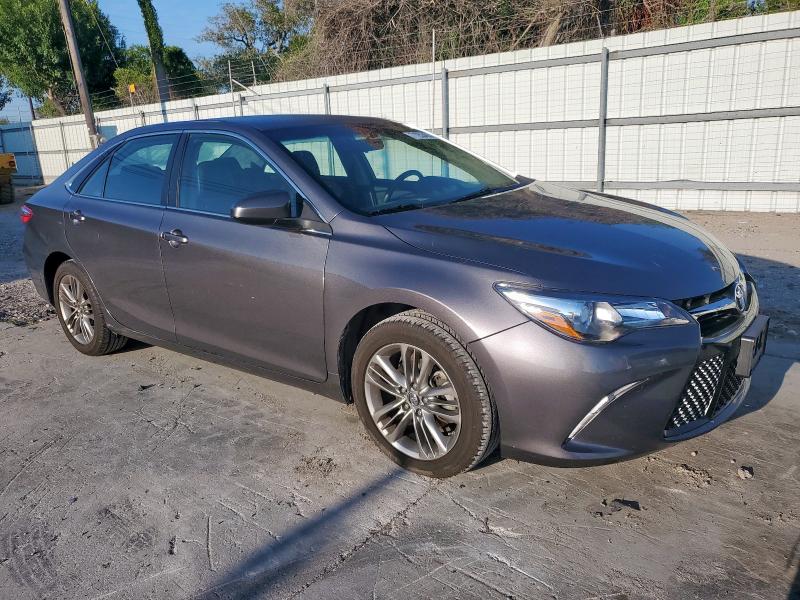 2017 TOYOTA CAMRY LE 4T1BF1FK5HU748698