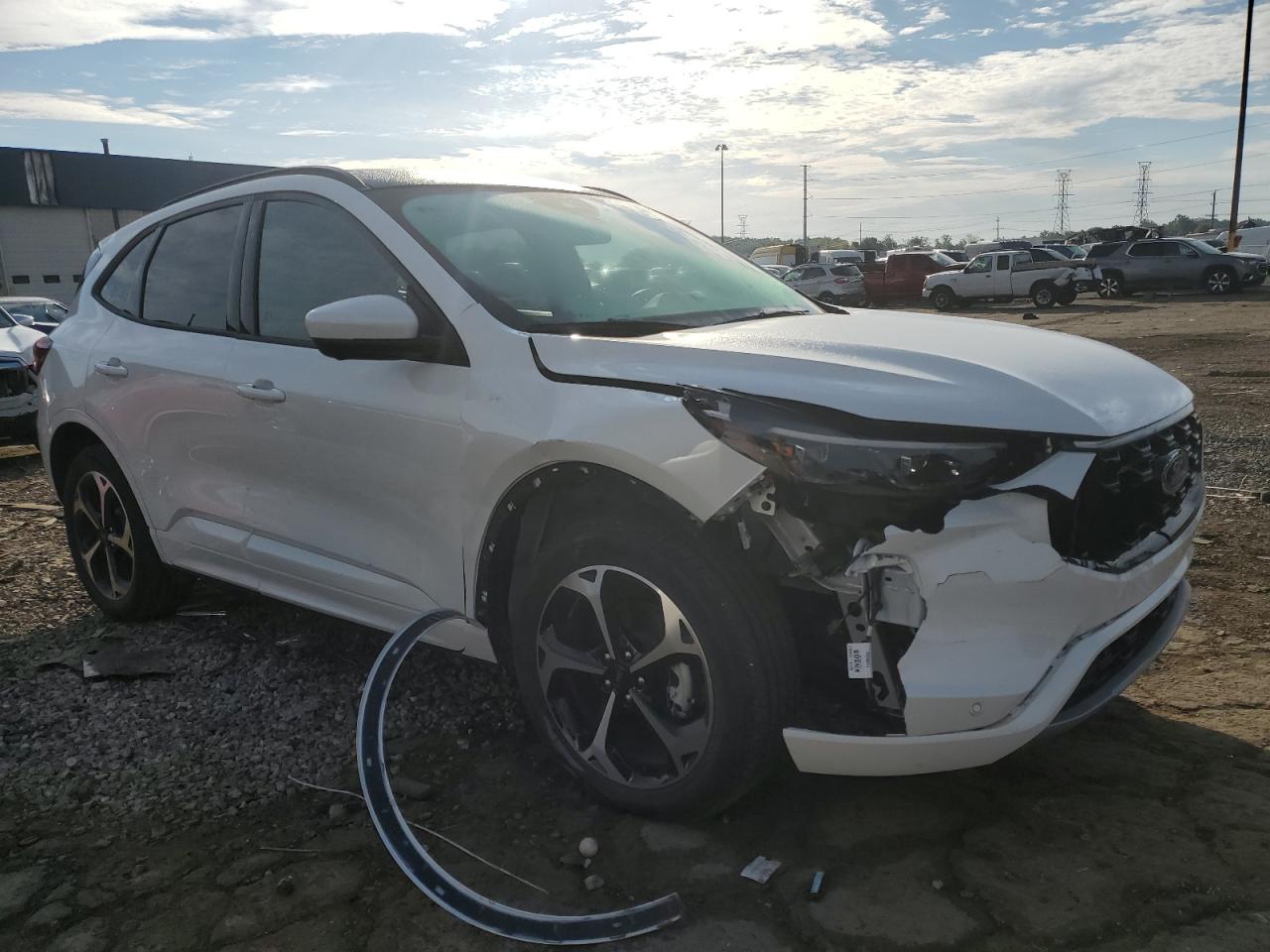 FORD ESCAPE ST LINE ELITE