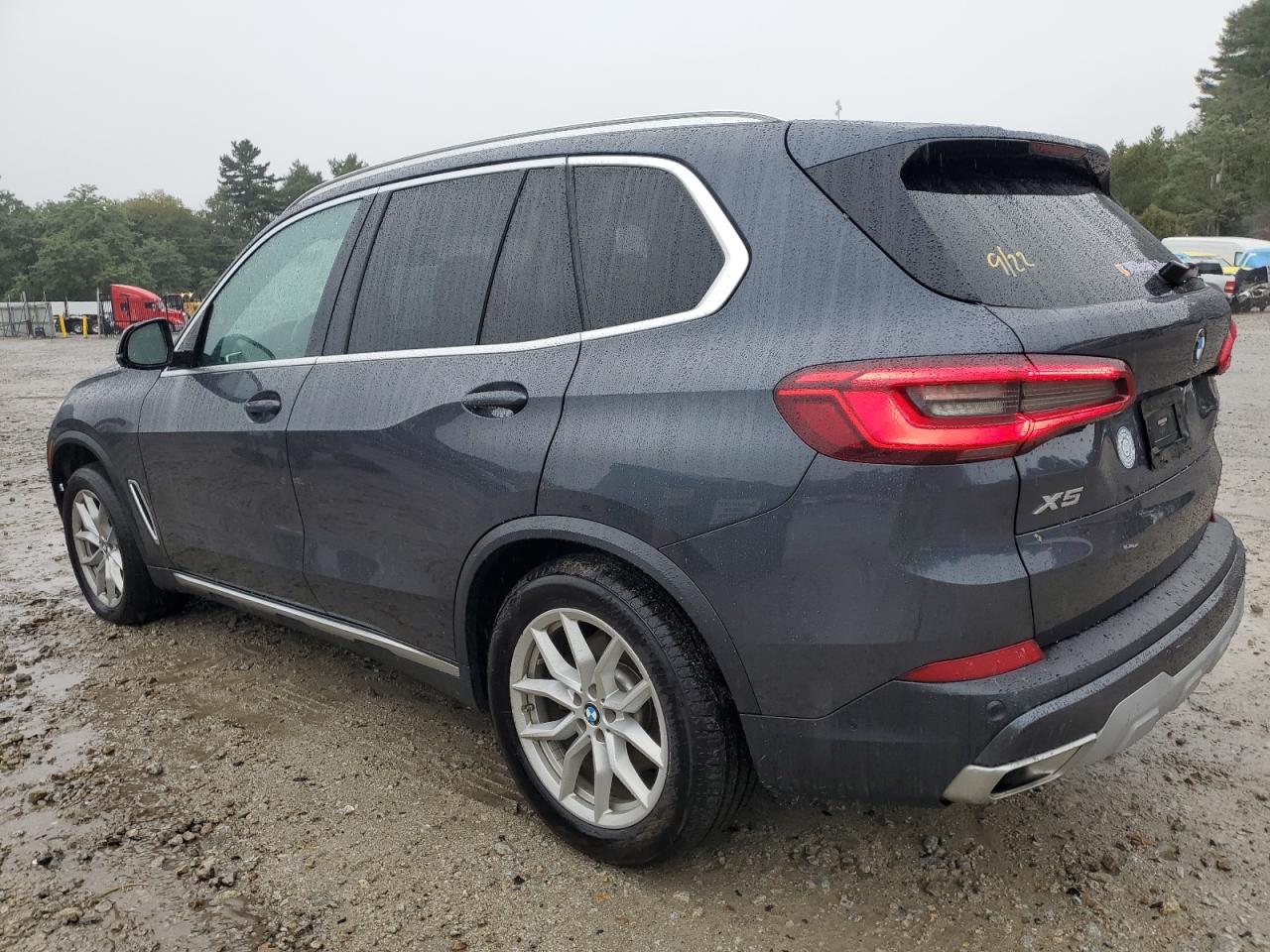 BMW X5 XDRIVE40I