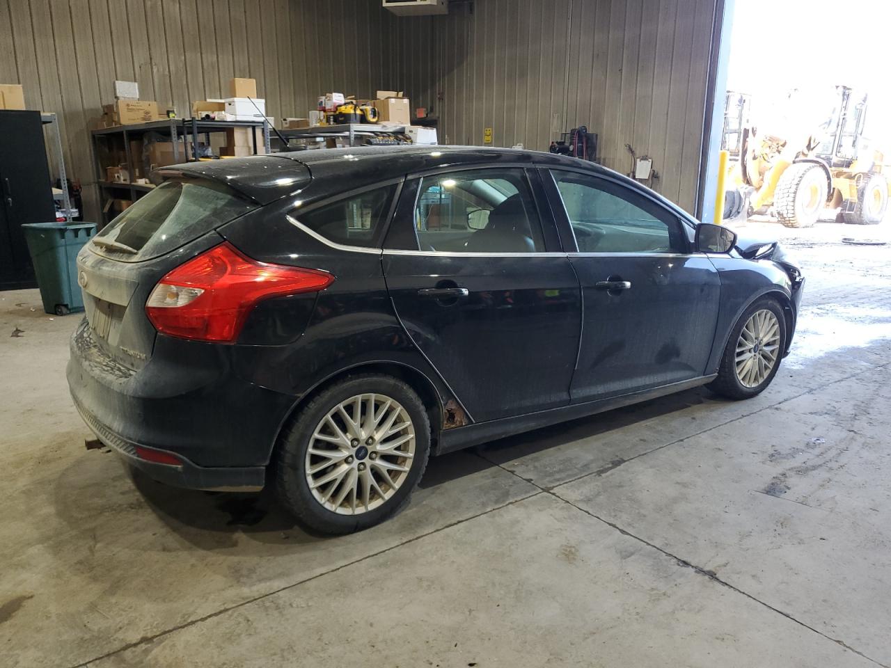 FORD FOCUS TITANIUM