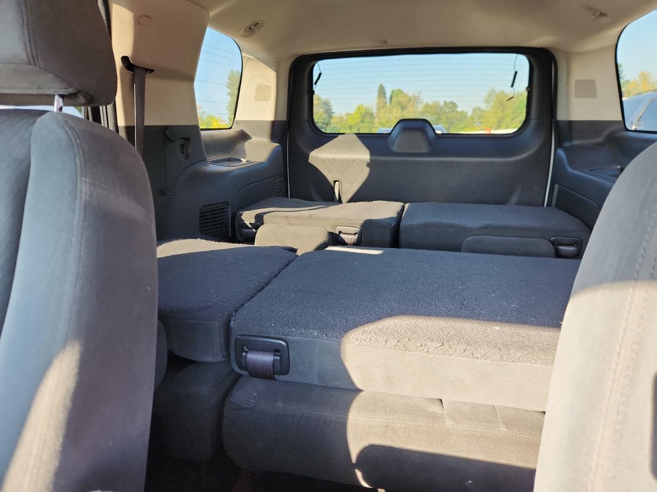 Lot #3280586387 2009 GMC YUKON