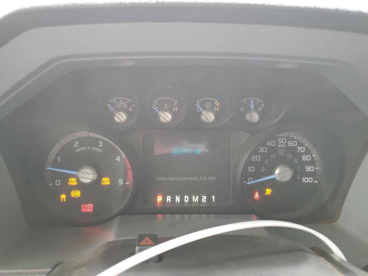 FORD F-550 SUPER DUTY