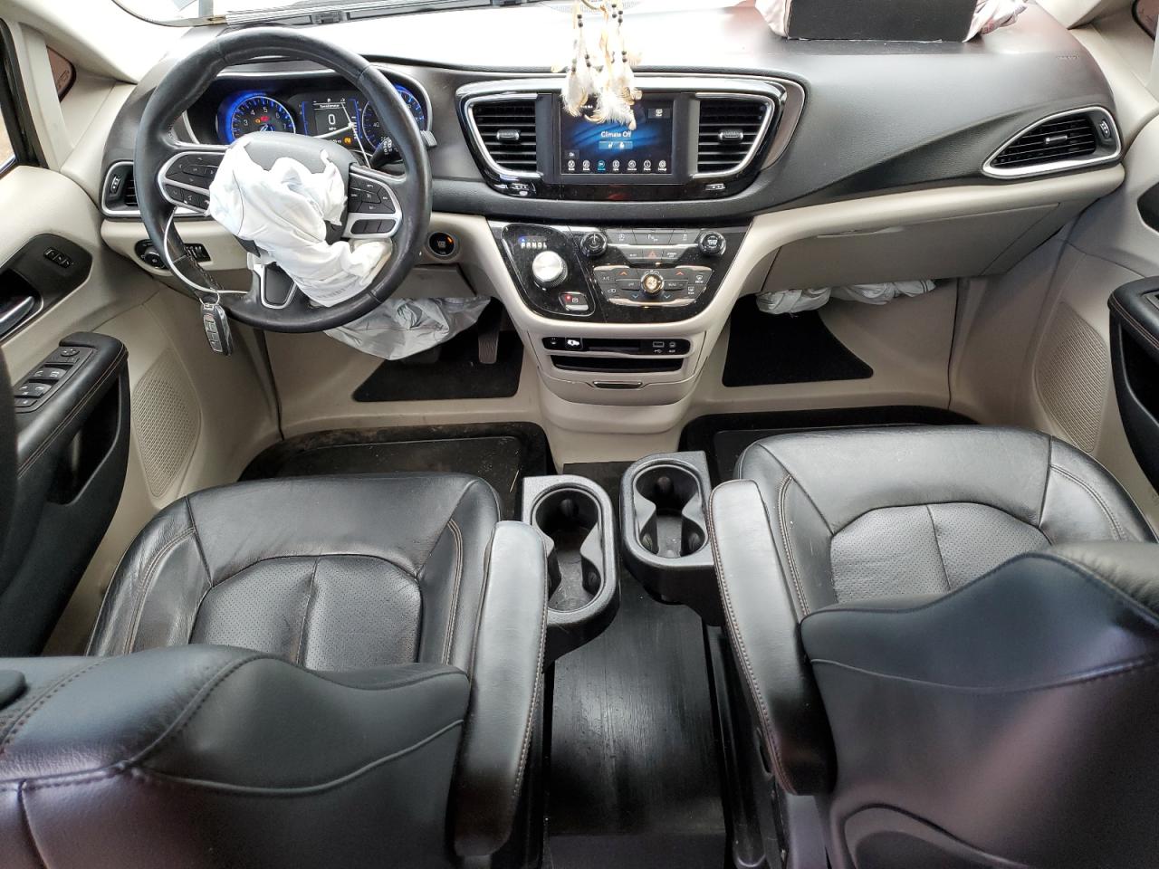 CHRYSLER PACIFICA TOURING L