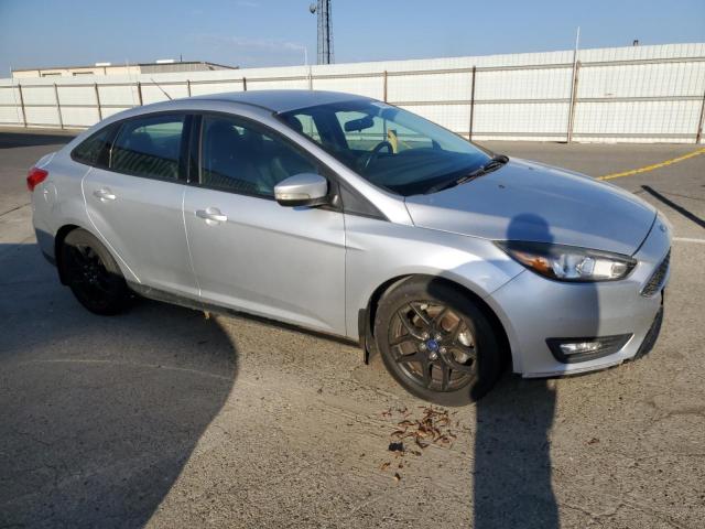 2016 FORD FOCUS SE 1FADP3F26GL227439