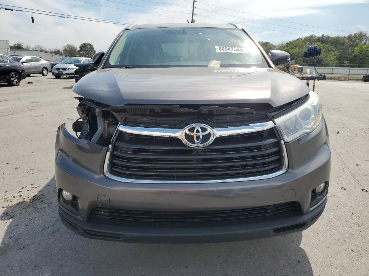TOYOTA HIGHLANDER XLE