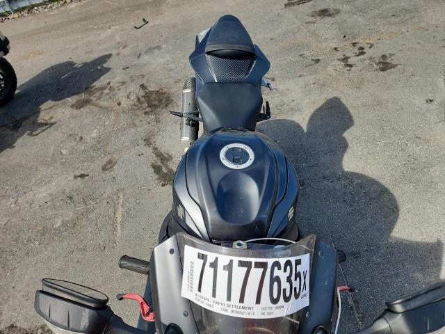 2017 SUZUKI GSXR600 JS1GN7FAXH2100707