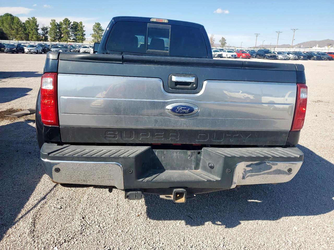 FORD F-350 SUPER DUTY