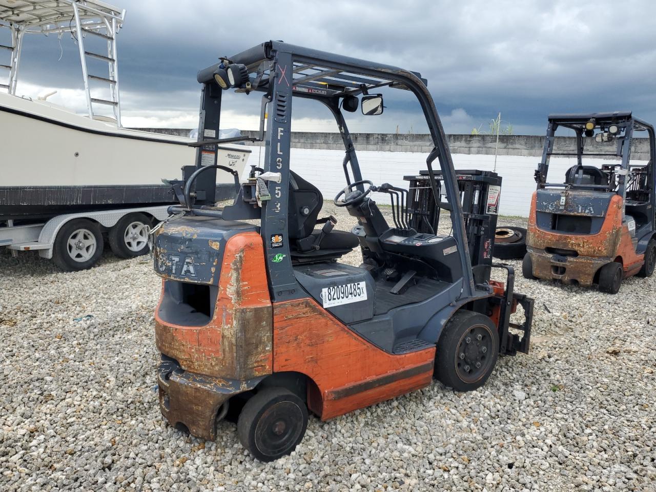 Lot #3308632493 2014 TOYT FORKLIFT