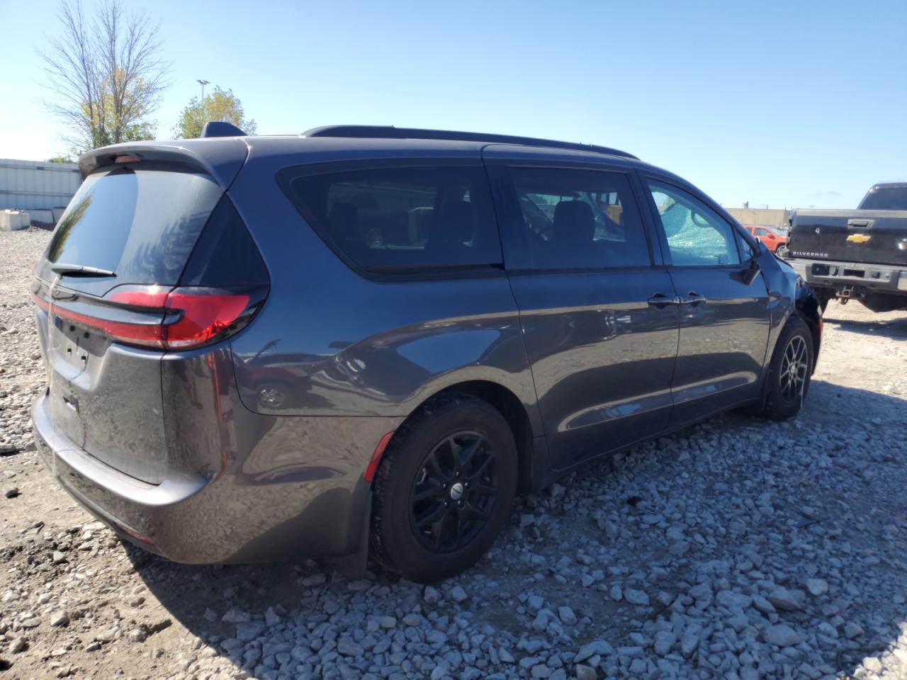 Lot #3301844358 2022 CHRYSLER PACIFICA TOURING L