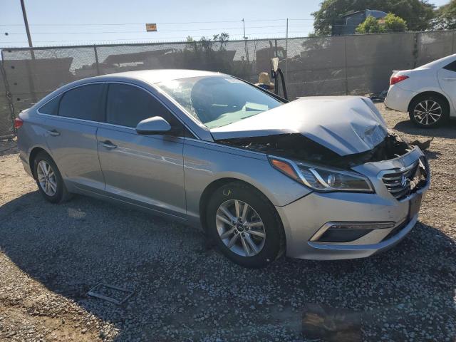2015 HYUNDAI SONATA SE 5NPE24AF3FH252038
