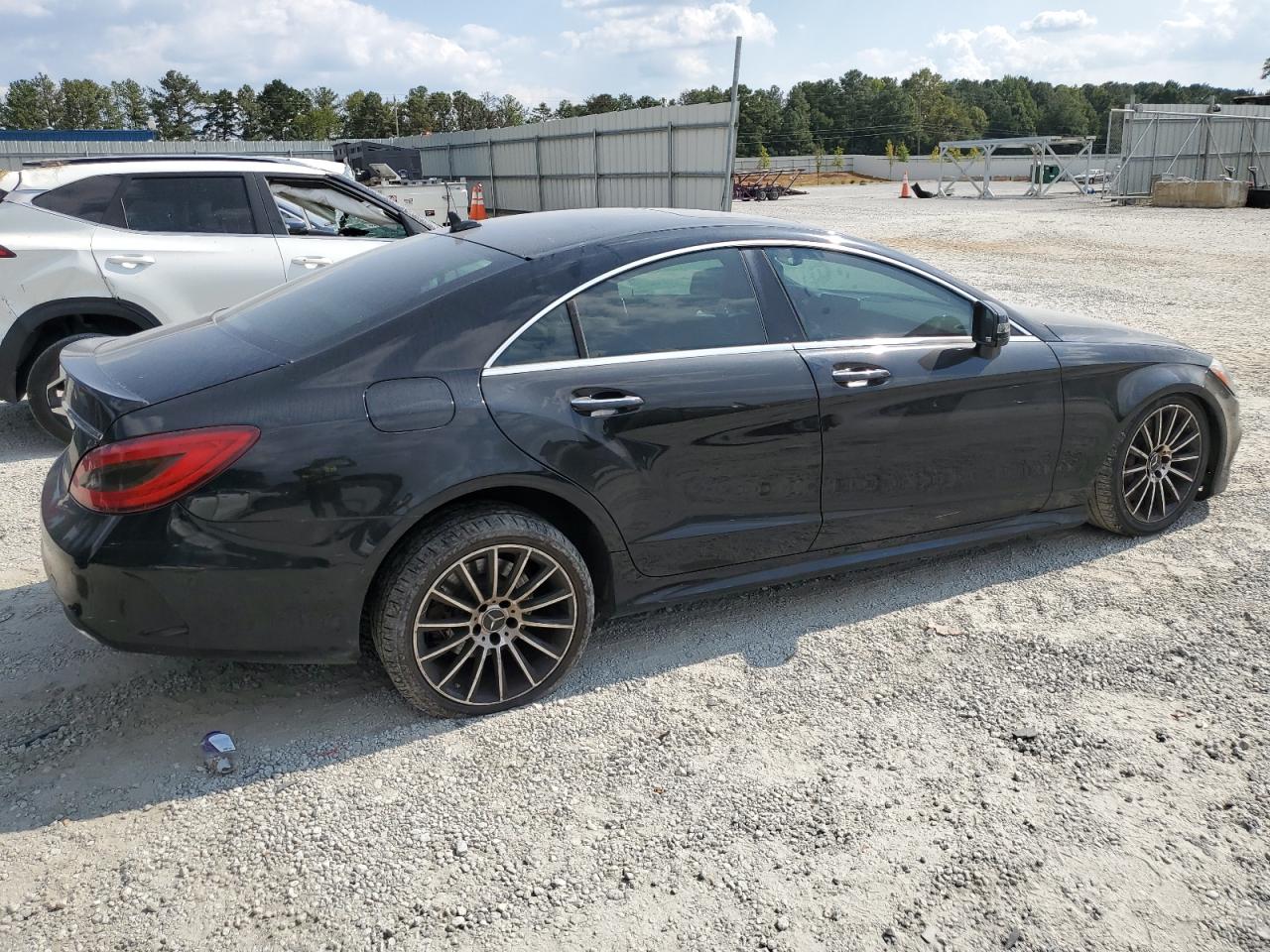 MERCEDES-BENZ CLS-CLASS 550 4MATIC