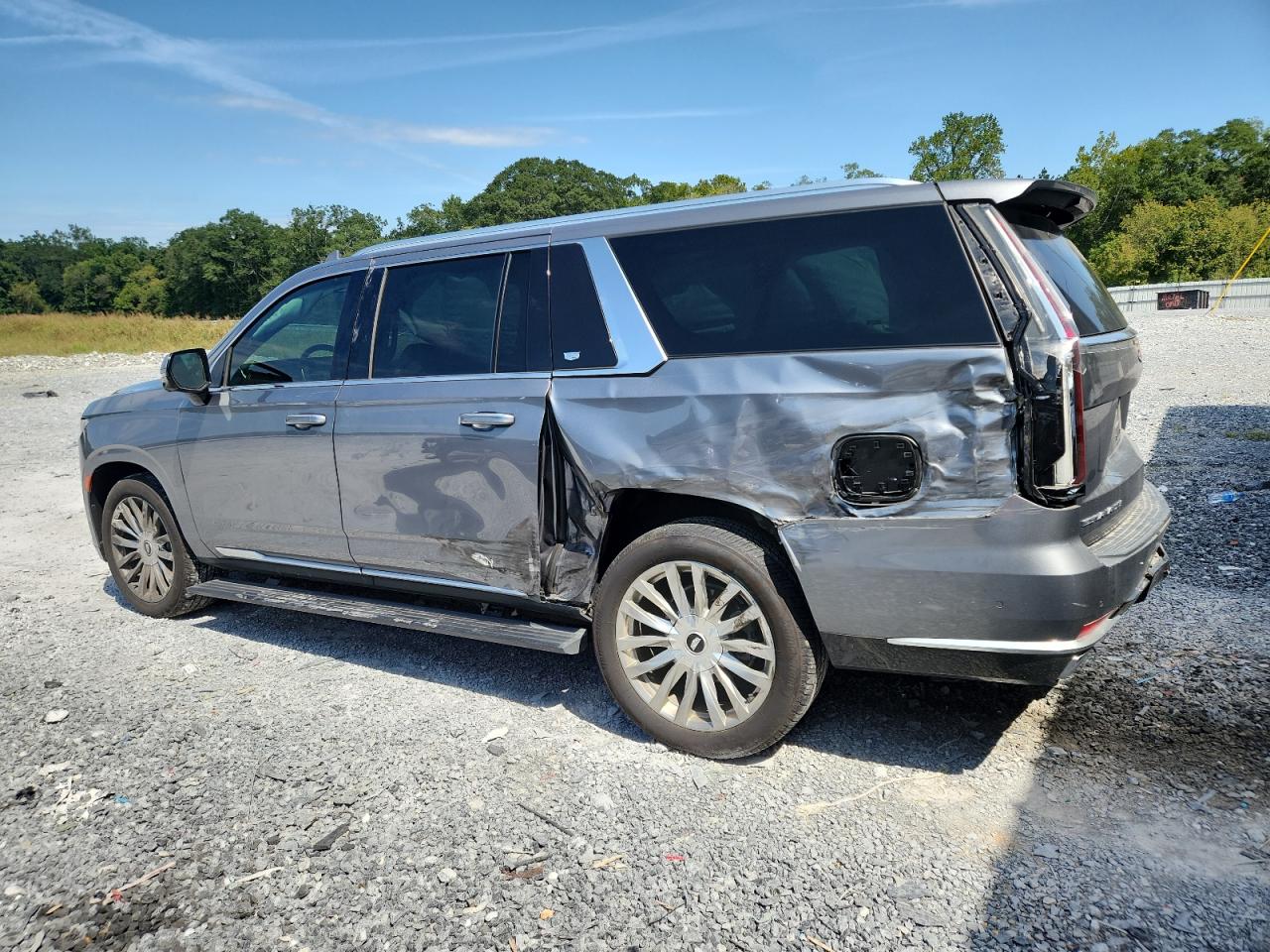 CADILLAC ESCALADE ESV PREMIUM LUXURY