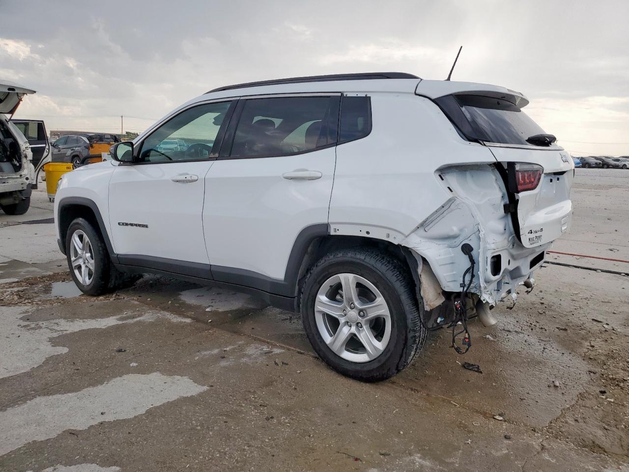 JEEP COMPASS LATITUDE