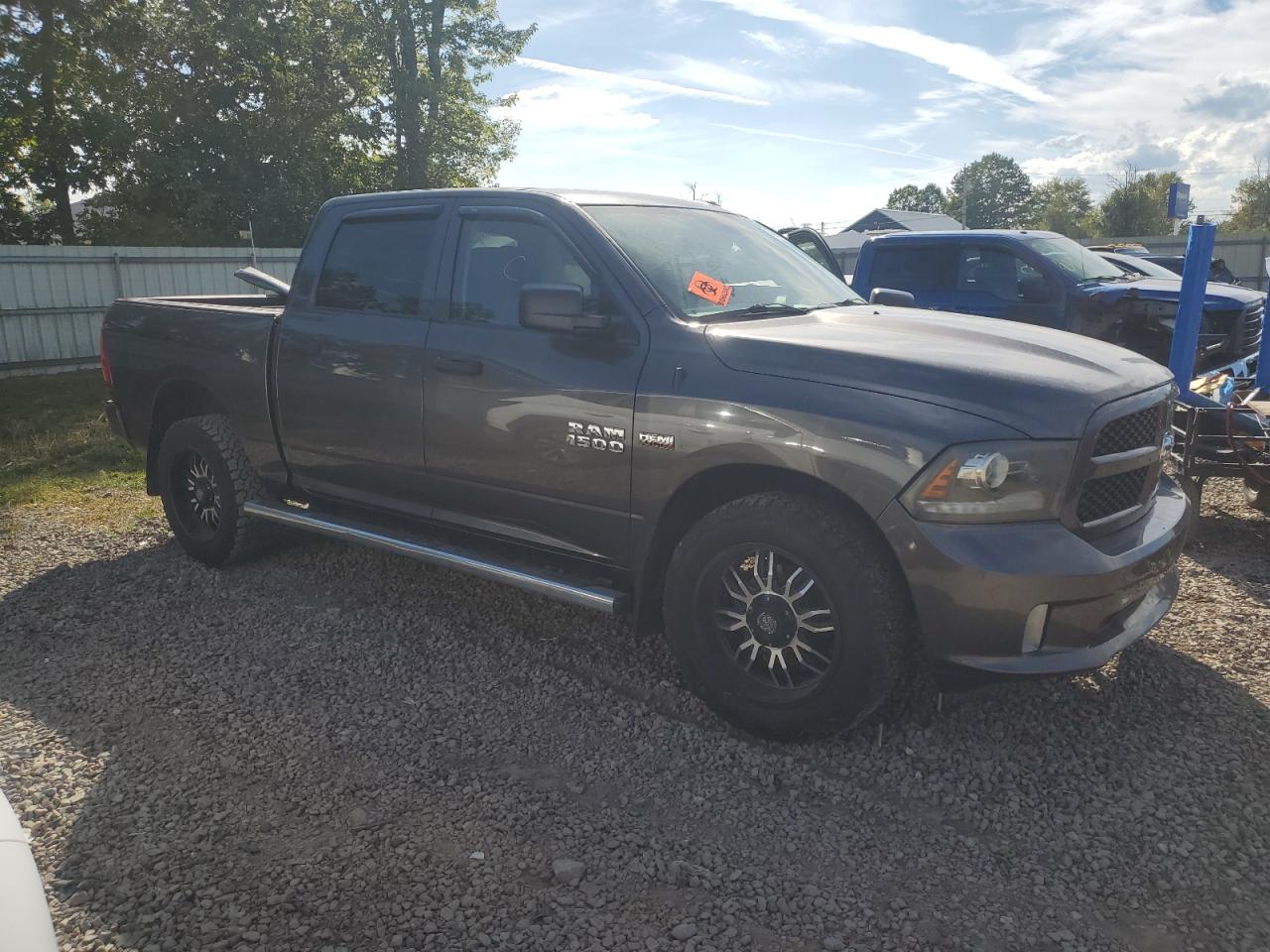 RAM 1500 ST
