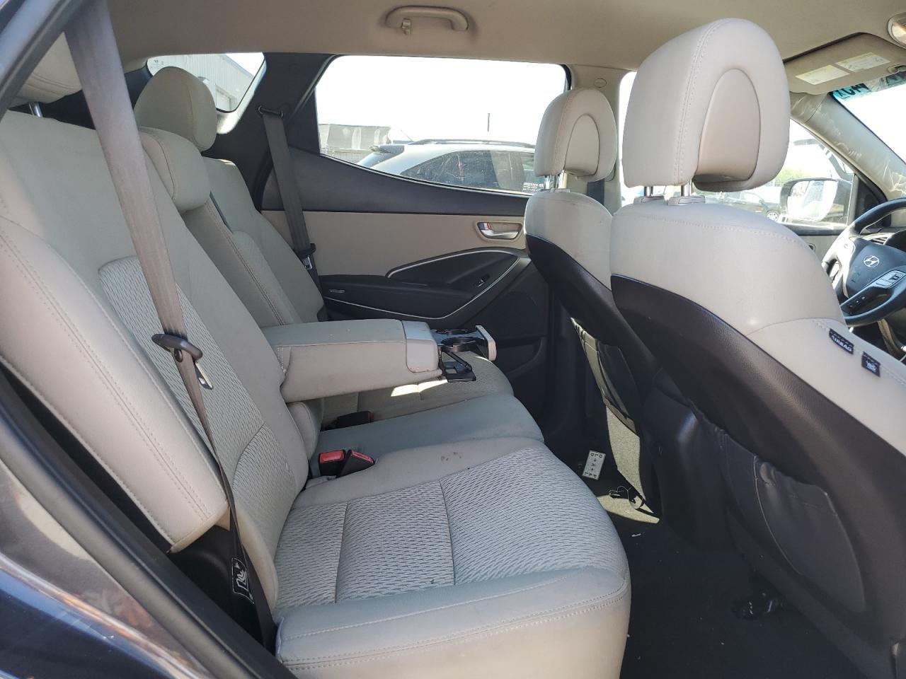 HYUNDAI SANTA FE SPORT