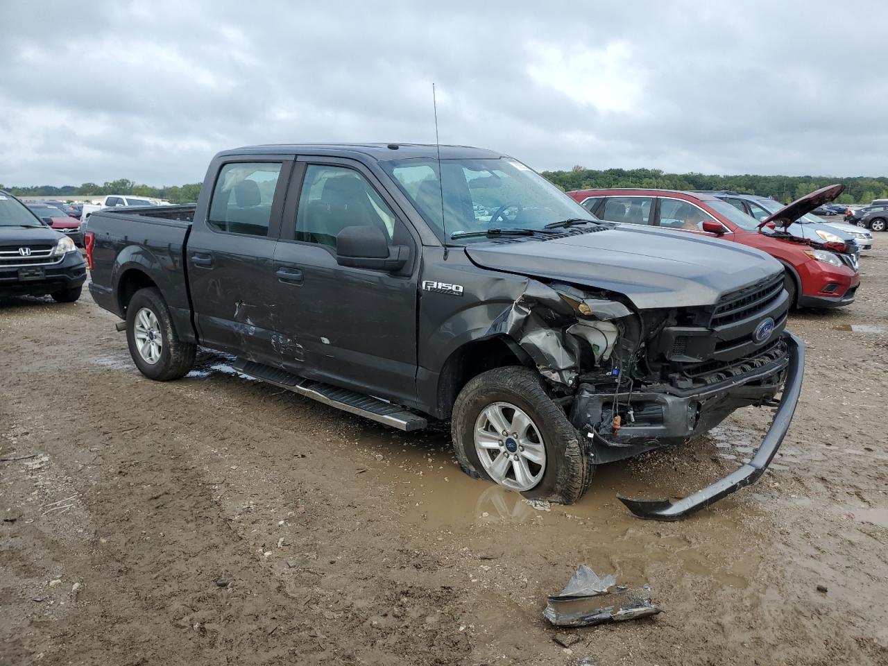 FORD F-150 SUPERCREW